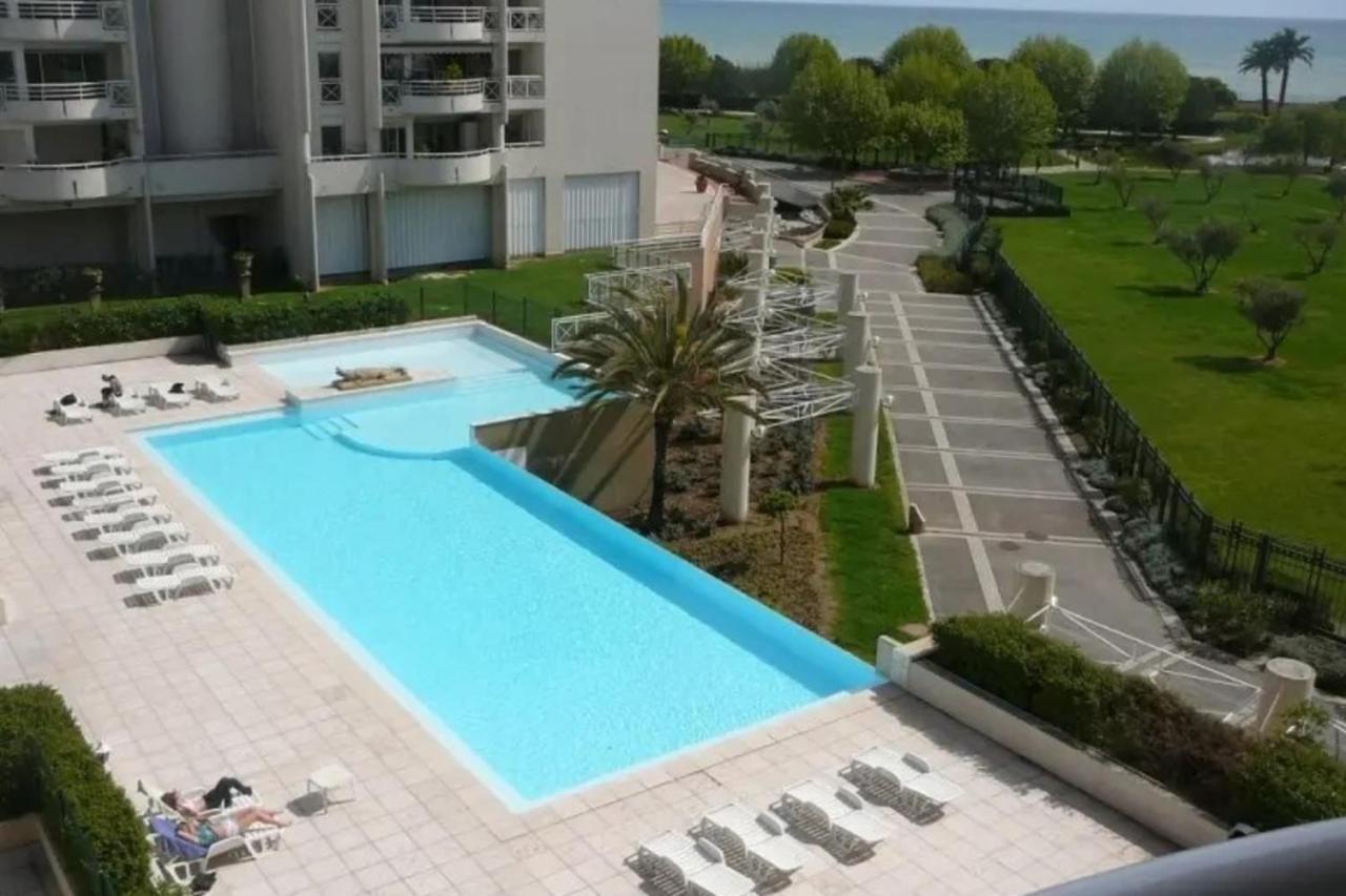 Ferienwohnung "T2 "Antibes Les Pins 3" Air Conditionned Sea View With Parking And Pool" Exterior foto